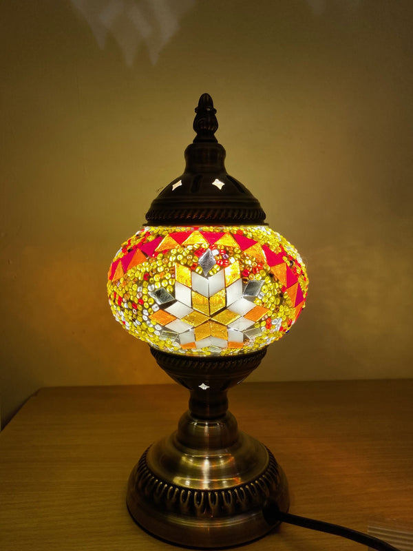 Red and gold eight-point star. Handmade with love at a Mosaic Art Studio workshop.